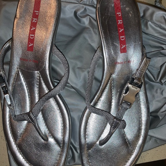 Prada sandals size 7 - Picture 3 of 4
